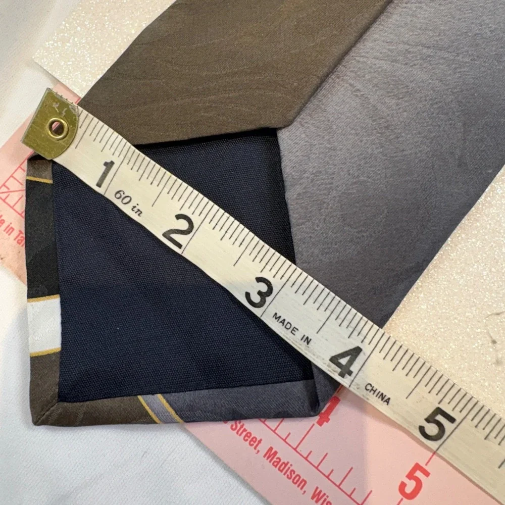 Mens Abstract Geometric Jacquard Necktie Grey Brown Black RN43170 4 Inch Wide‎
